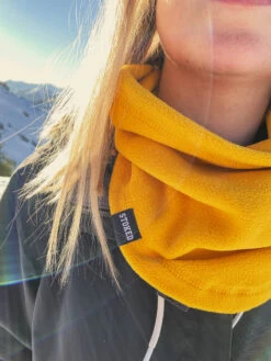 Neck Fleece Mustard 9 Neck Fleece Mustard -Dakine Verkoop IMG 1861 7d45dafa 30db 44cd a2c3 44768726522b