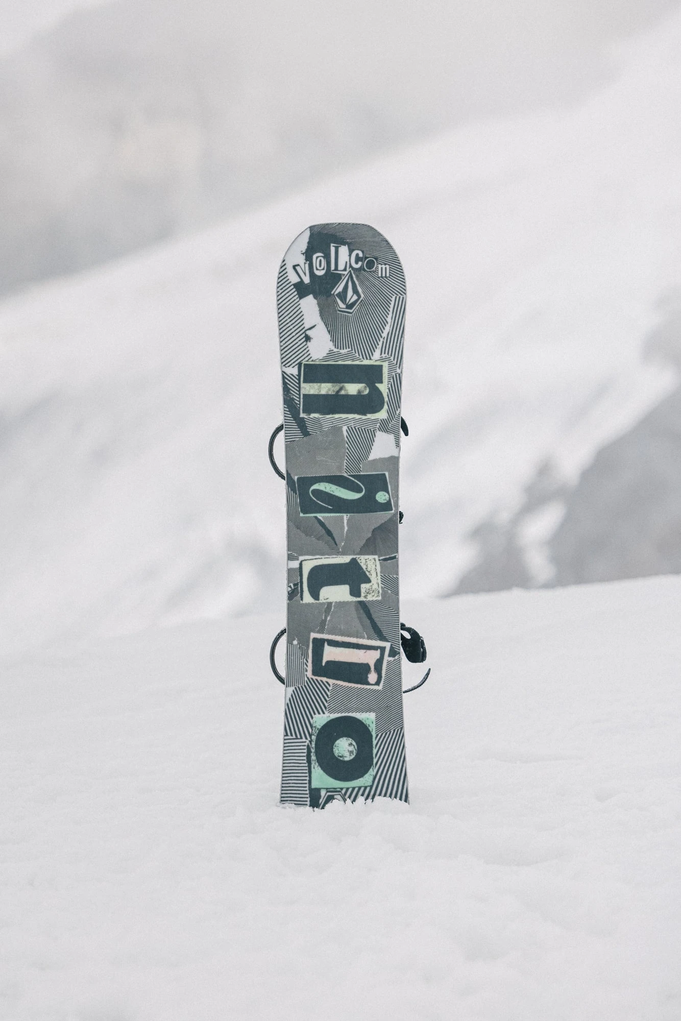 NITRO Beast X Volcom 155 2023 Snowboard - Afbeelding 7