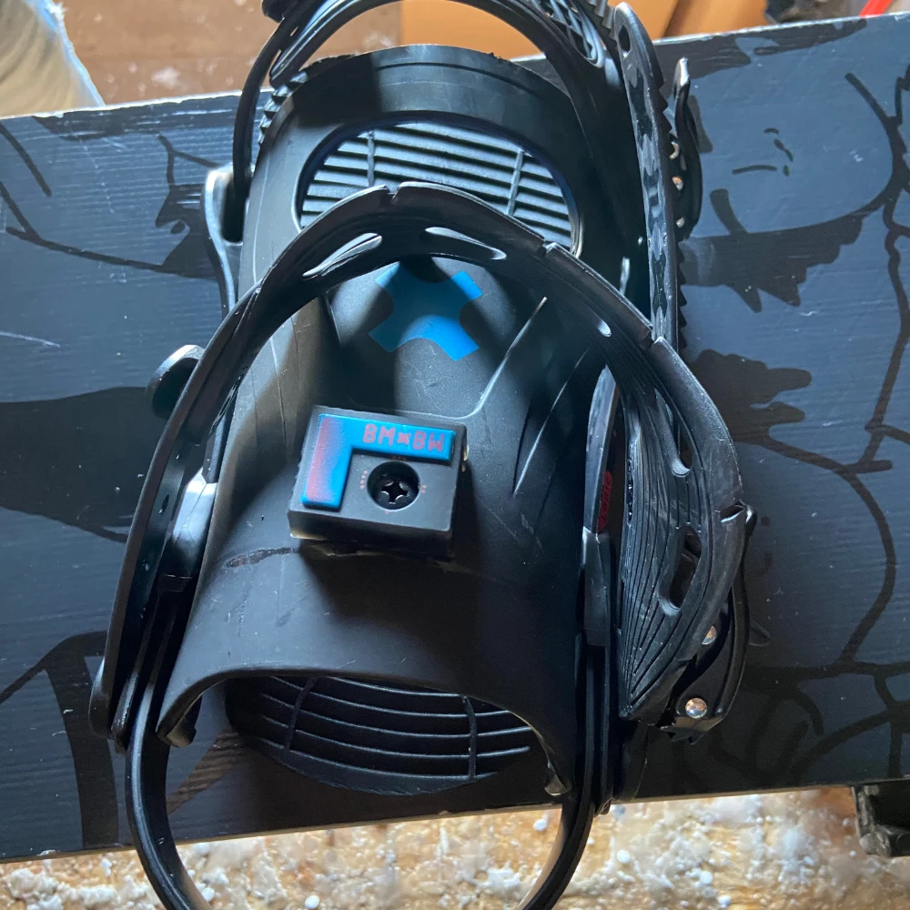 Black LP Pro 157W Snowboard + Logic Black Snowboardbindingen + Light Sack Diamond Black 165cm - Afbeelding 7