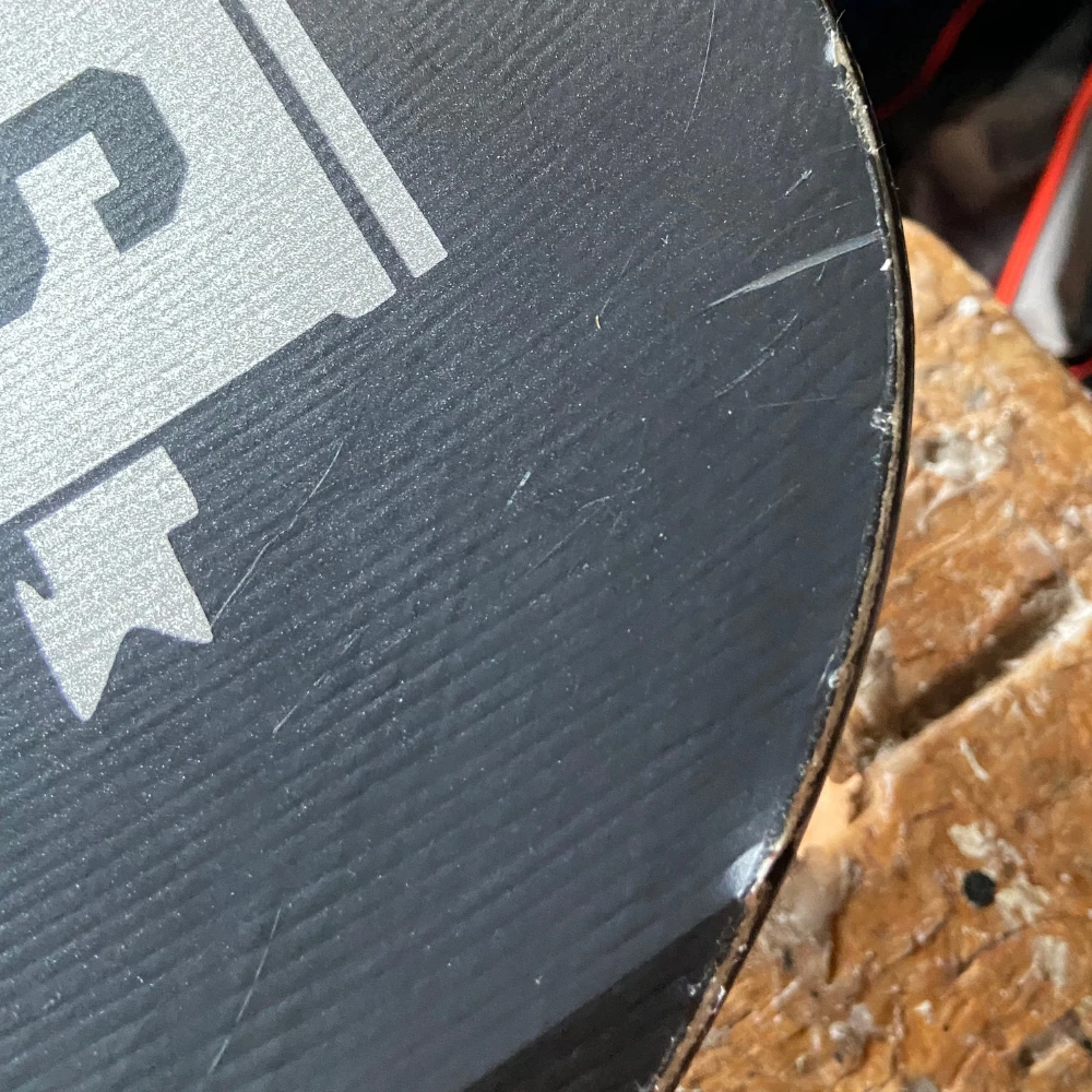 Black LP 157W Snowboard + Transfer Black Snowboardbindingen + Pipe Snowboardbag Steel Grey 157 - Afbeelding 3