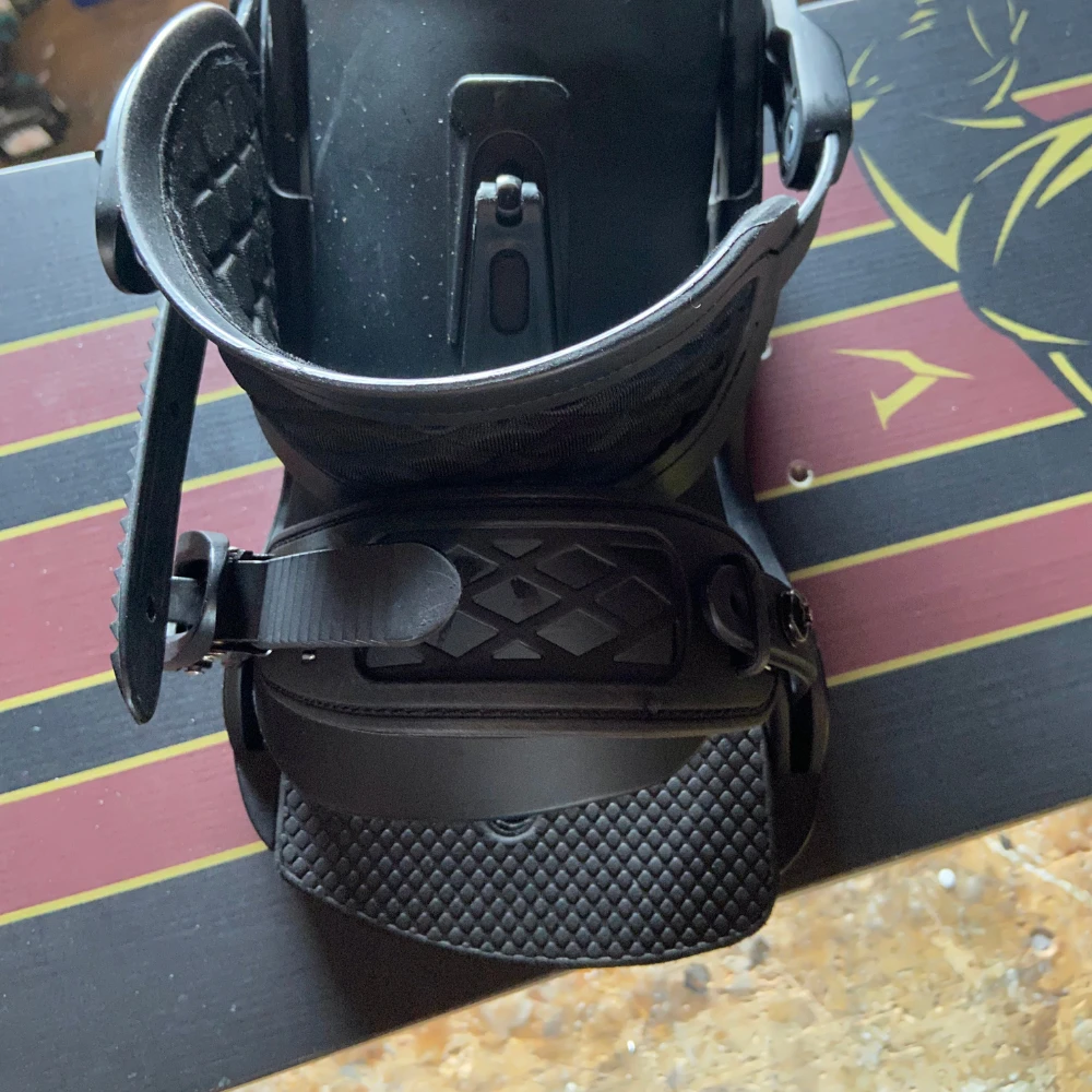 Emperor 156 Snowboard + V Pro Snowboardbindingen + Pipe Snowboardbag Bison 157 - Afbeelding 3